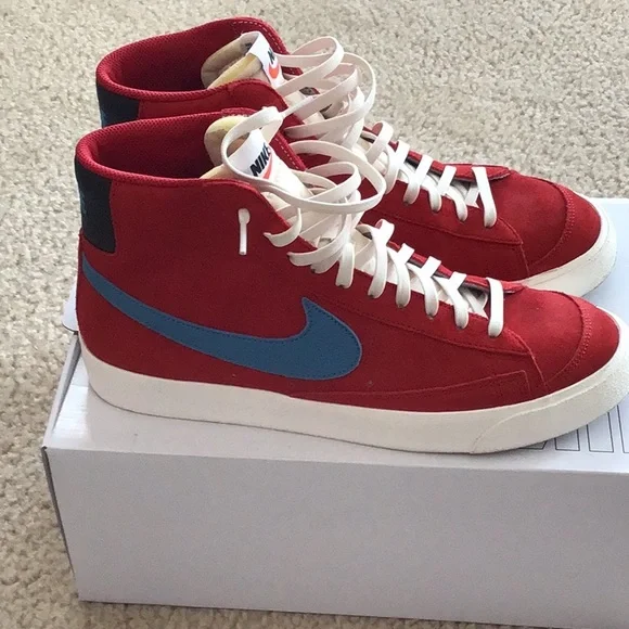 Men’s Nike blazers - Picture 3 of 6